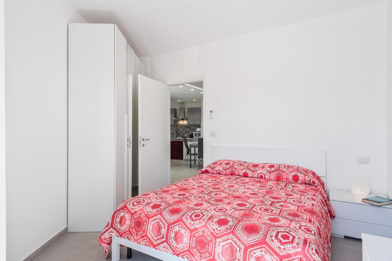 Cozy Apartment Near The Historic Center Таормина Екстериор снимка